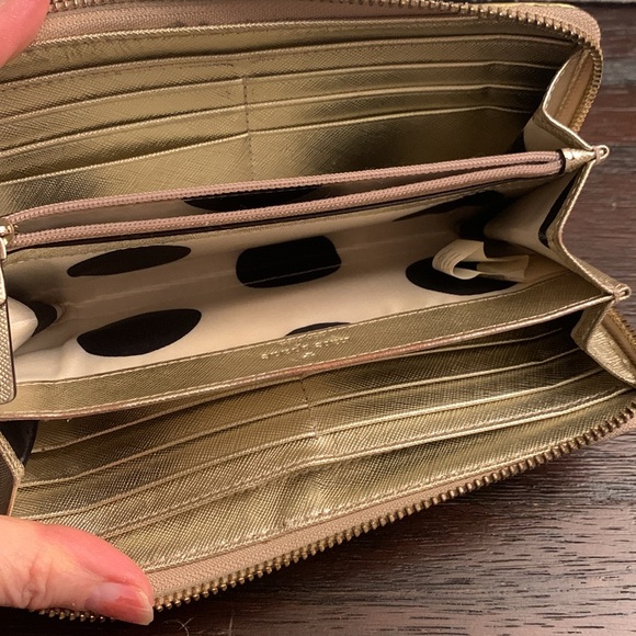 Kate Spade Gold Wallet - Picture 11 of 17